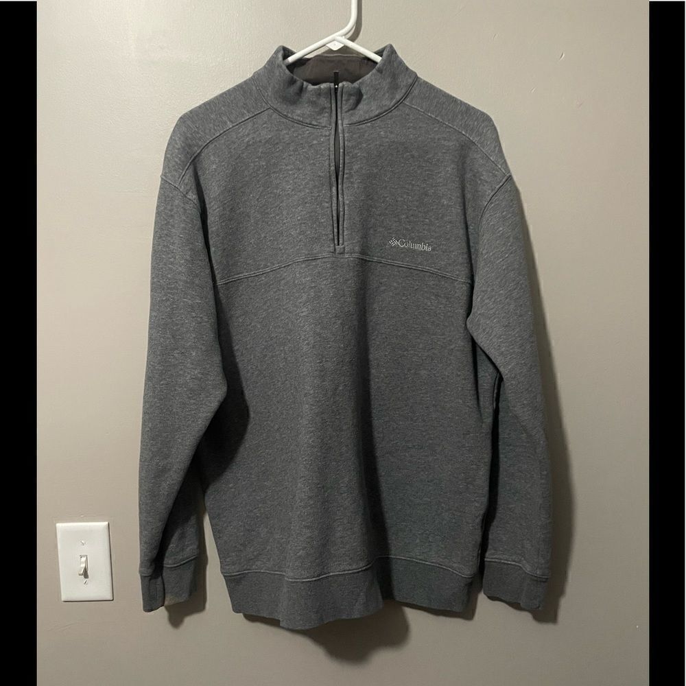 Columbia pullover  